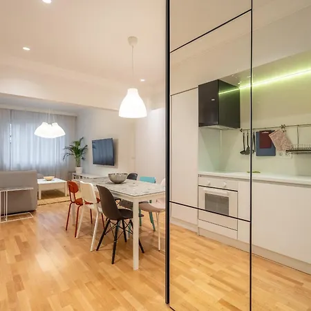 Apartament The Griffin