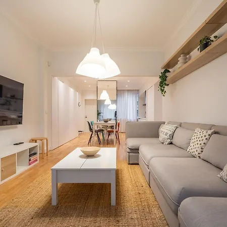 The Griffin Apartament *